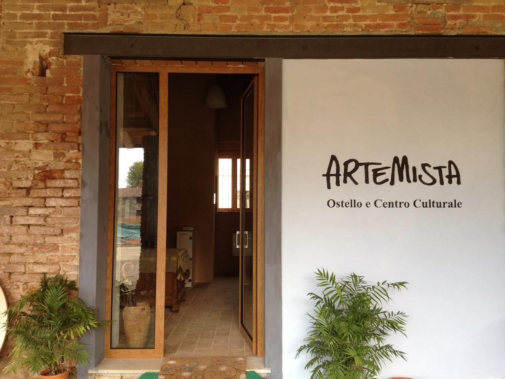 Ostello Artemista Ass. Ostelli Lombardia Spessa エクステリア 写真